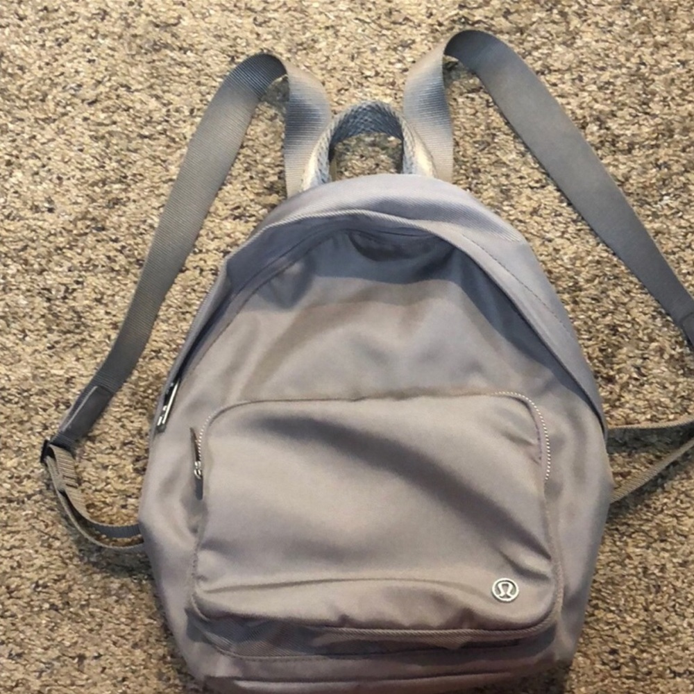Lululemon mini backpack